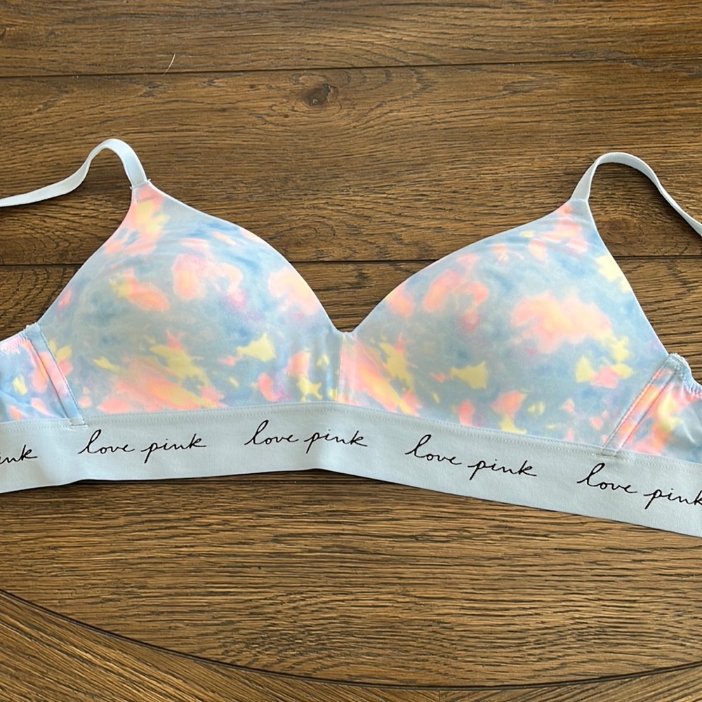 pink bra